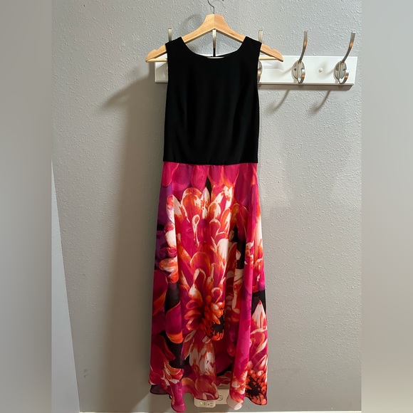 Kensie High Low Floral Dress - Picture 13 of 13